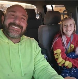 Meet your Posher, Raymond